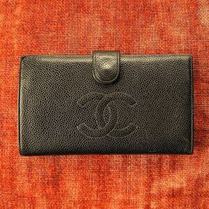 CHANEL Caviar CC French Wallet